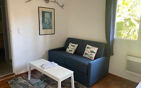 Les Deux Mas